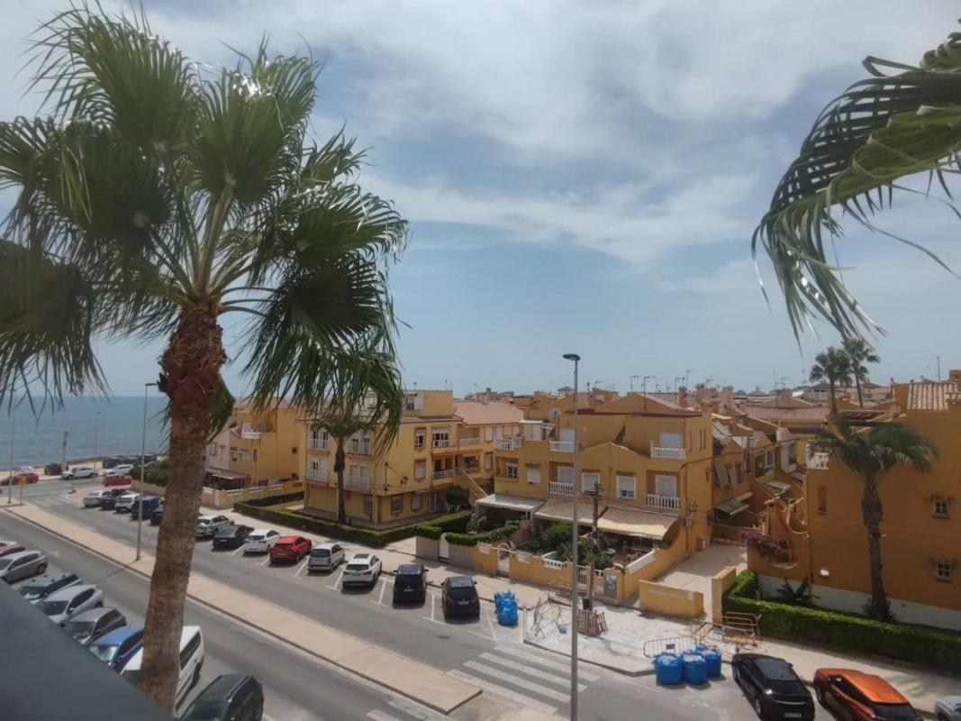 Venta de piso en Piso en La Veleta, Torrevieja, Torrevieja
photo 3