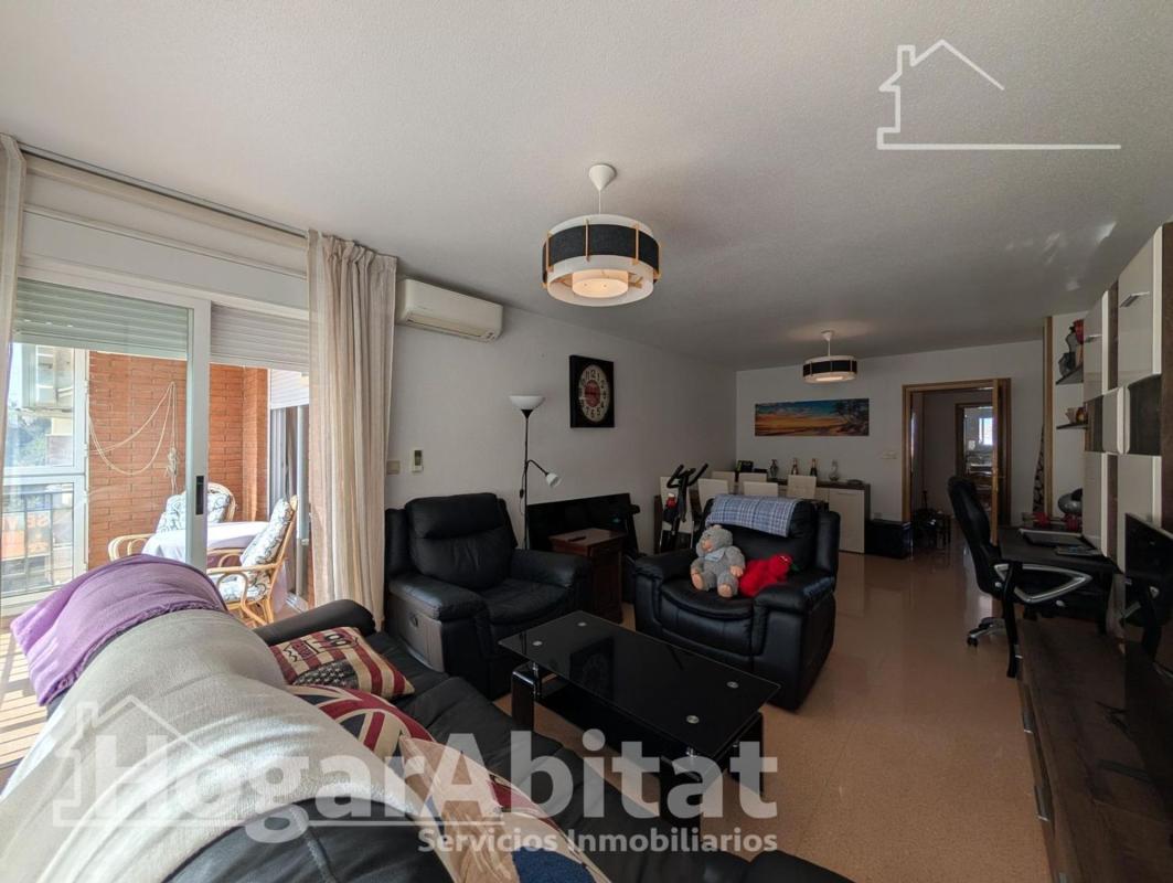 Sale of apartment in Piso en Avenida Alcoi, Campoamor, Alicante / Alacant, Alicante
 photo 2