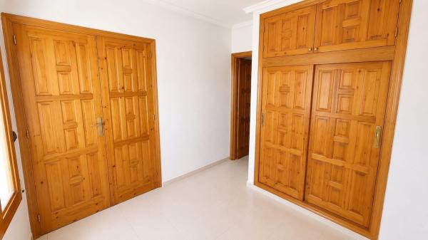 Piso en venta en Piso en Cala de Finestrat, Finestrat, Finestrat photo 4