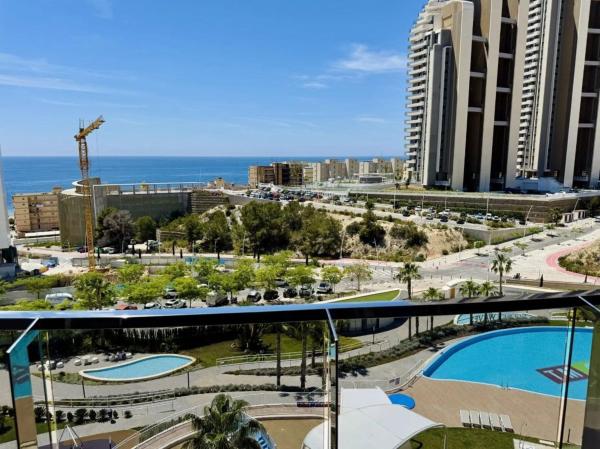 Sale of flat in Piso en Playa de Poniente, Benidorm, Benidorm
thumbnail 1