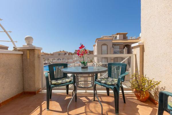 Piso en venta en  Piso en Avenida de la Mancha, 110, Aguas Nuevas, Torrevieja, Torrevieja photo 1