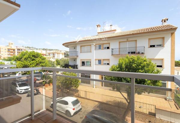 Продажа квартиры на Piso en Avenida de Palmela, Centro Ciudad, Jávea/Xàbia, Хавья/Хабия
thumbnail 2