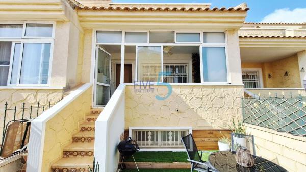 Casa o chalet independiente en Los Balcones - Los Altos del Edén, Torrevieja thumbnail 2
