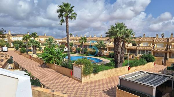 Casa o chalet independiente en Los Balcones - Los Altos del Edén, Torrevieja photo 4