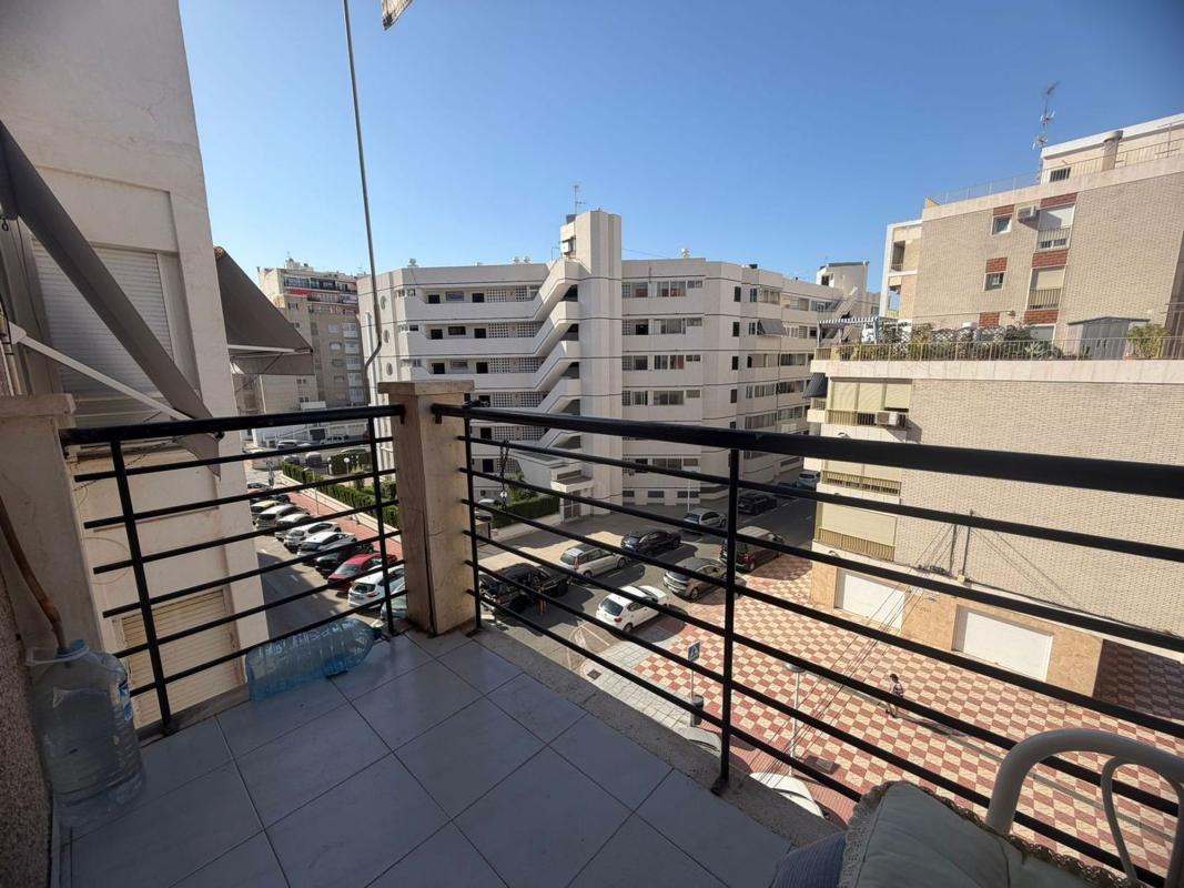 Venta de piso en Piso en Avenida Canalejas, Centro, Santa Pola, Santa Pola
 photo 2