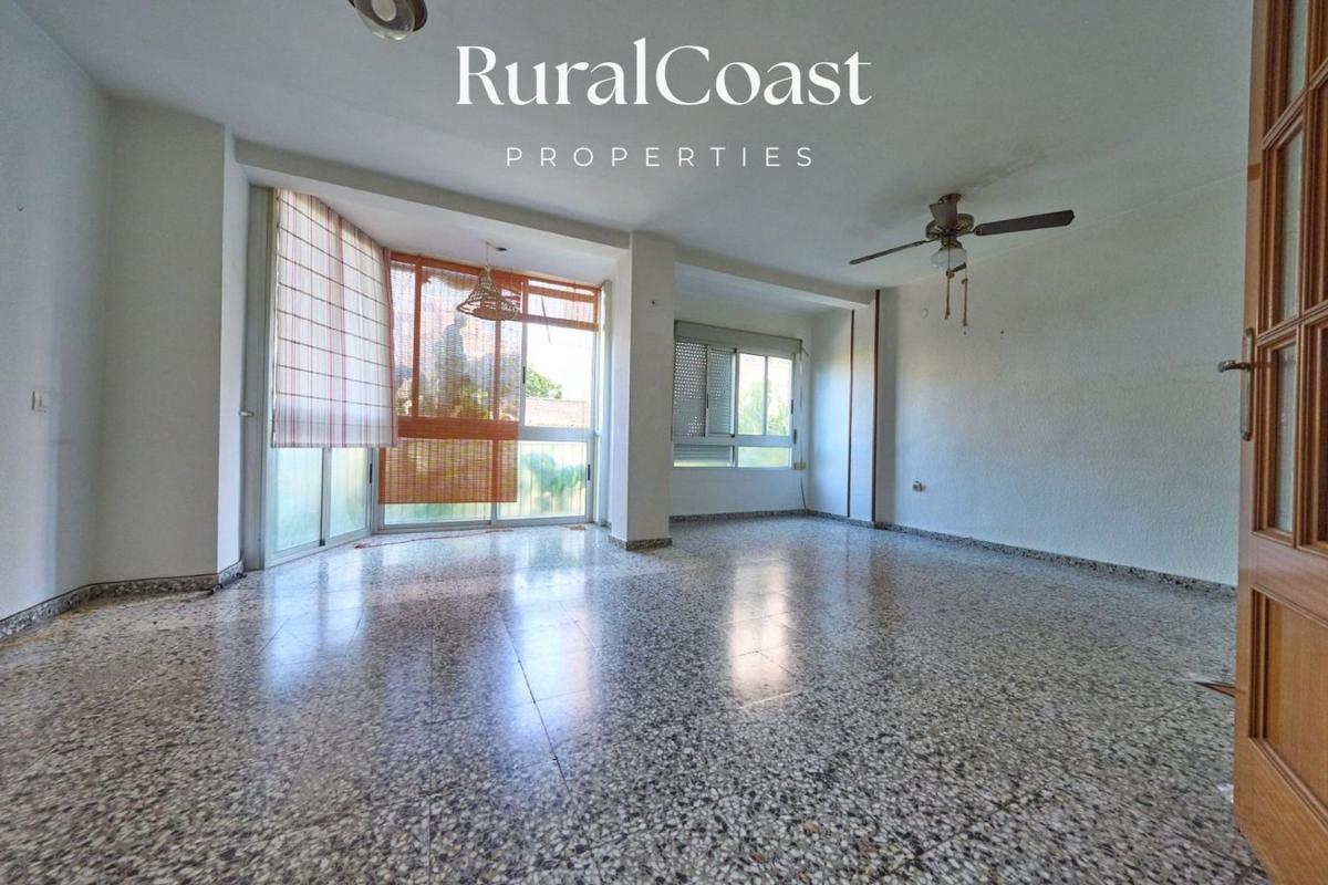Продажа квартиры на Piso en Avenida de la Generalitat, Campello Pueblo, El Campello, Эль Кампельо
 photo 3