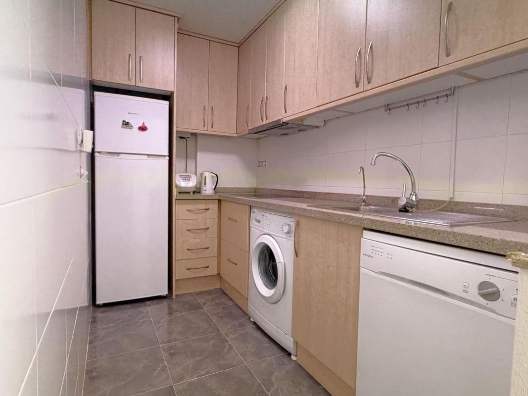 Продажа квартиры на Piso en Calle Maldonado s/n, Centro - Muelle Pesquero, Torrevieja, Торревьеха
photo 3