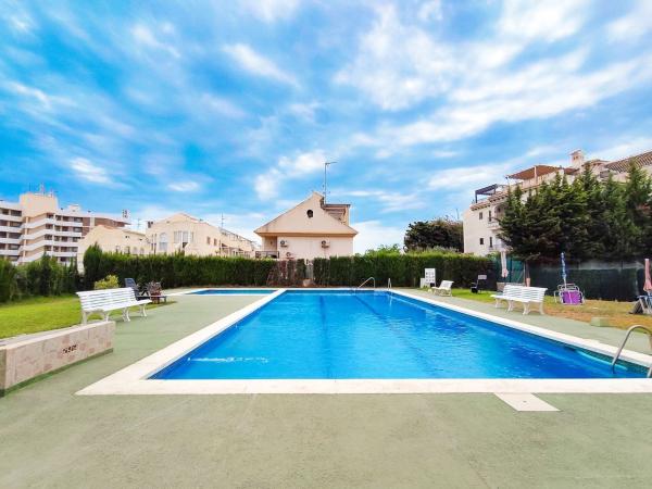 Sprzedaż mieszkania w Piso en Avenida de la Playa, La Zenia, Orihuela, Orihuela
 photo 2