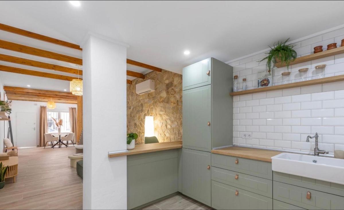 Properties for sale and rent in Spain photo 3