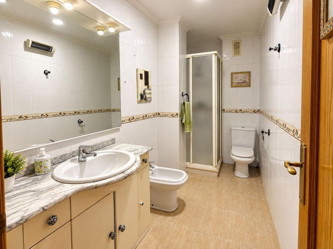 Venta de piso en Piso en Pascual Fernandez Palazon, Carrús Oeste, Elche / Elx, Elche / Elx
photo 4