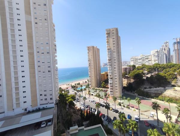 Sale of flat in Piso en Playa de Poniente, Benidorm, Benidorm
thumbnail 2