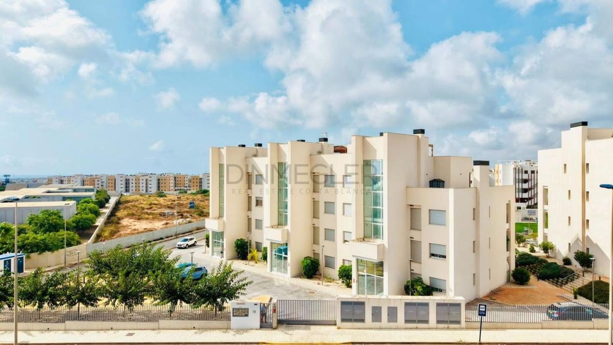 Продажа квартиры на Piso en Villamartín, Orihuela, Ориуэла
photo 5