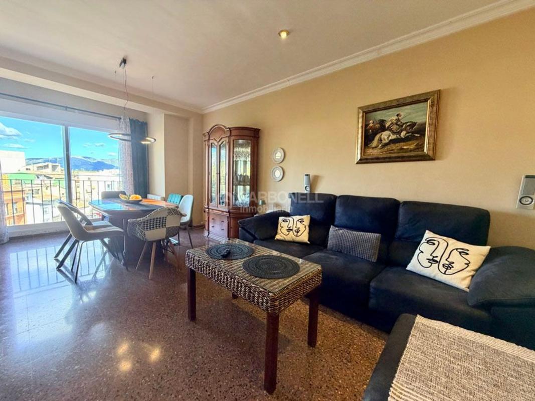 Properties for sale and rent in Spain photo 3