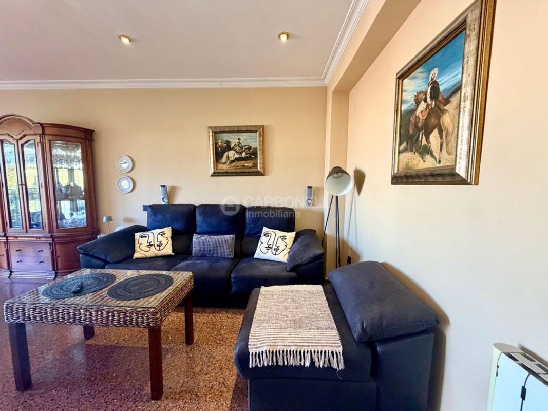 Properties for sale and rent in Spain photo 4