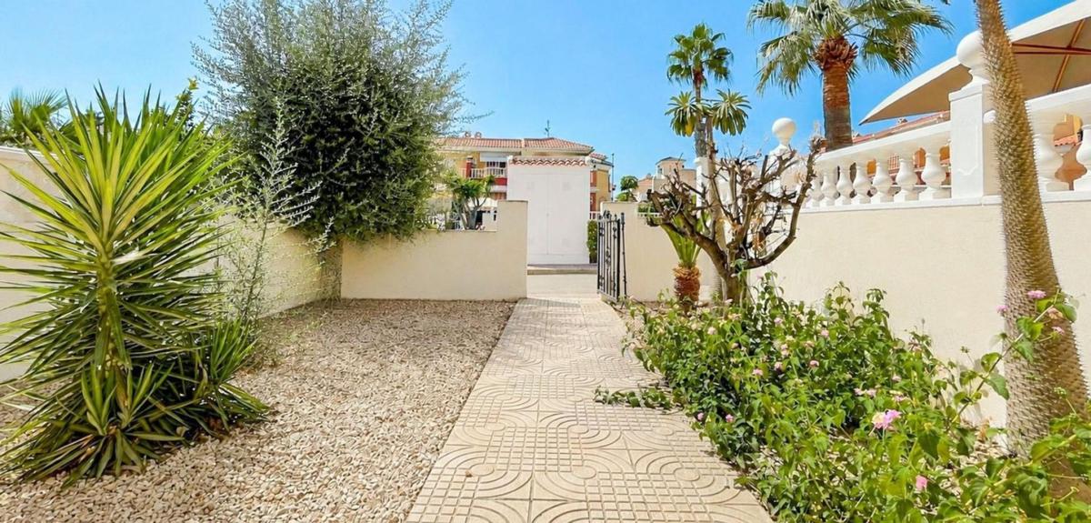 Properties for sale and rent in Spain photo 5