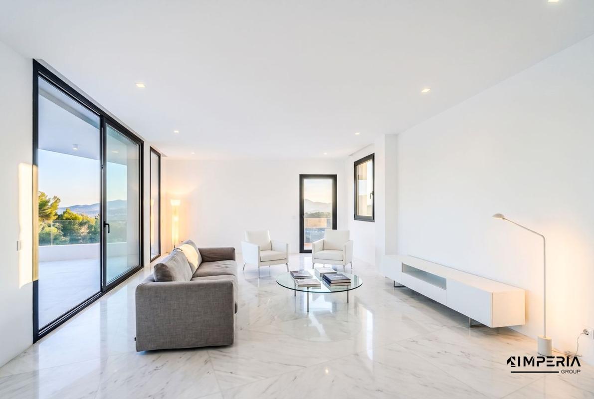 Properties for sale and rent in Spain photo 1