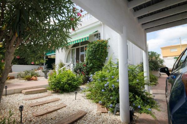 Casa o chalet independiente en Urbanización Blue Lagoon Cl1, 1, Las Filipinas, Orihuela thumbnail 2