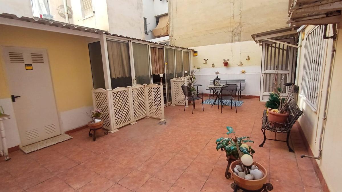Продажа квартиры на Piso en Jijona, 18, Carolinas Bajas, Alicante / Alacant, Аликанте / Алакант
photo 2