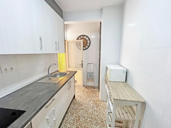 Sprzedaż mieszkania w Piso en Calle Larramendi, Zona Pueblo, Guardamar del Segura, Guardamar del Segura
 photo 4