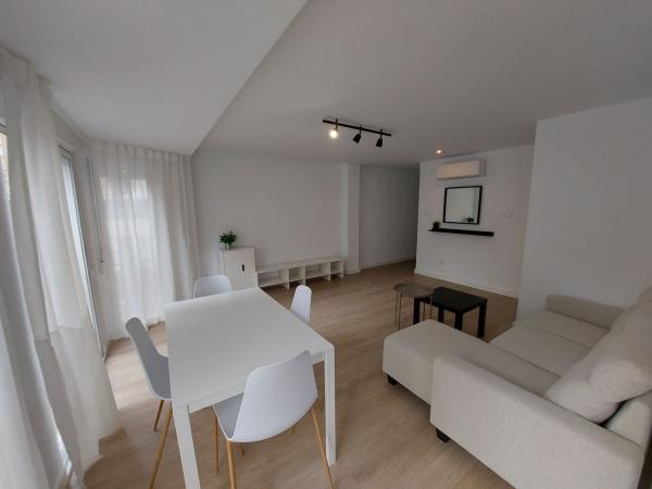 Piso en venta en Piso en Calle Vicente Blasco Ibáñez, 52, Pont Nou-Corazón de Jesús, Elche / Elx, Elche / Elx photo 1