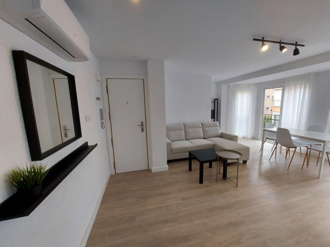 Продажа квартиры на Piso en Calle Vicente Blasco Ibáñez, 52, Pont Nou-Corazón de Jesús, Elche / Elx, Эльче / Эльх
 photo 3