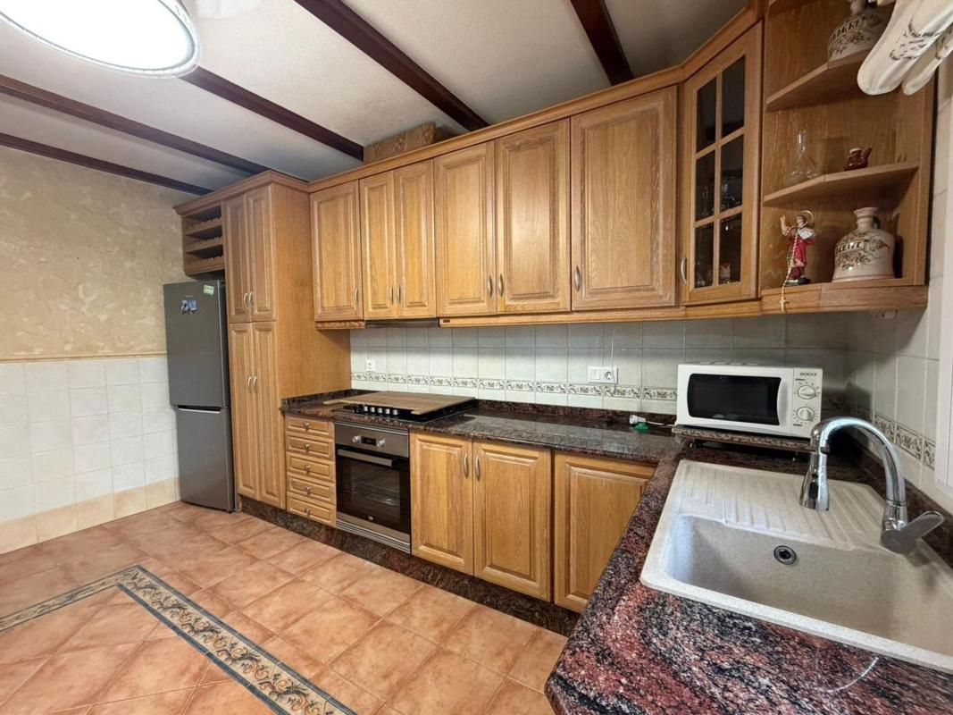 Properties for sale and rent in Spain photo 4