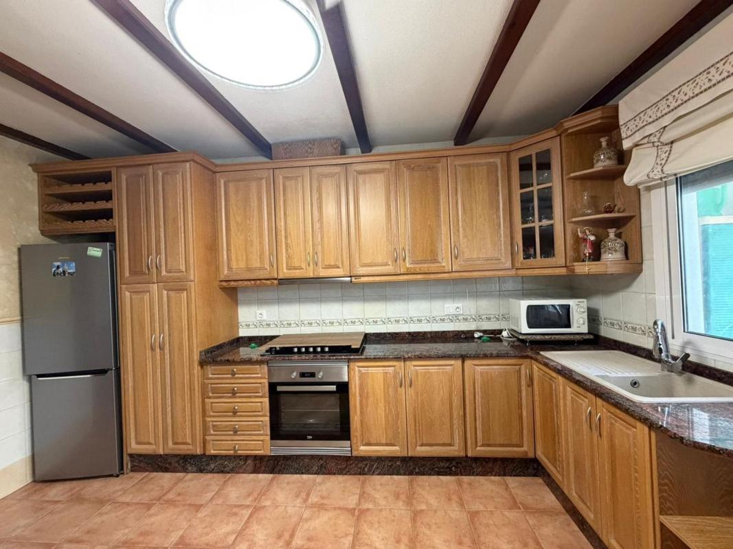 Properties for sale and rent in Spain photo 5