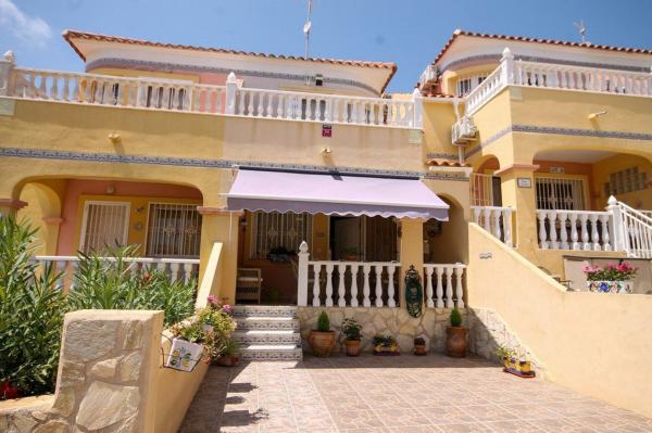 Chalet adosado en Calle Malvinas, 17, Las Filipinas, Orihuela photo 1