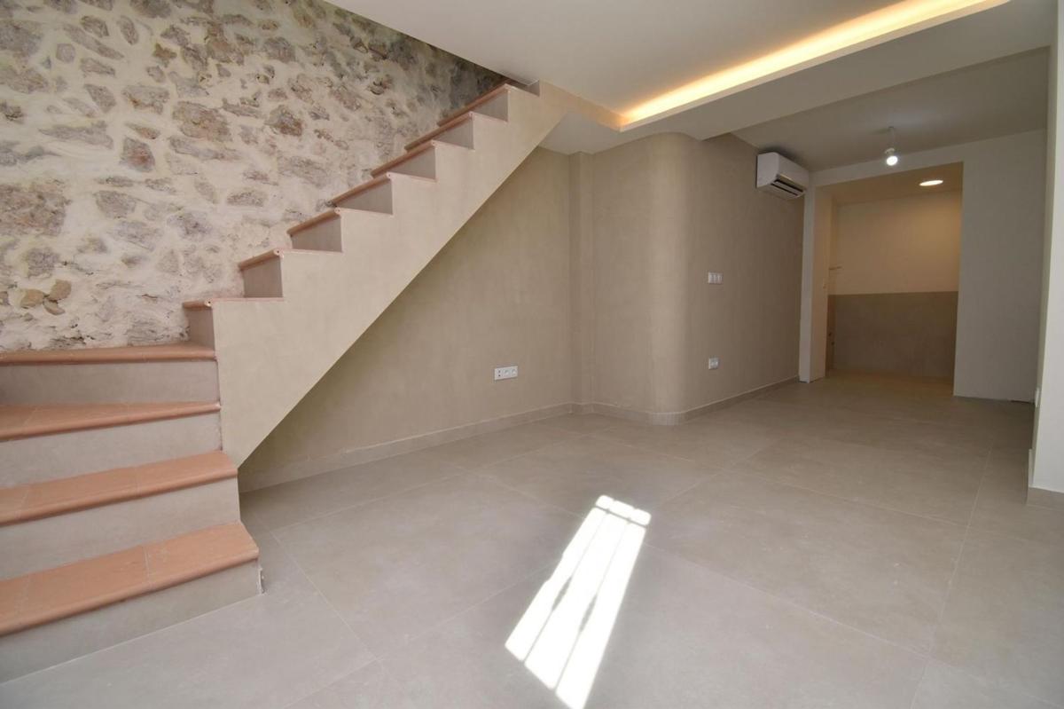Properties for sale and rent in Spain photo 2