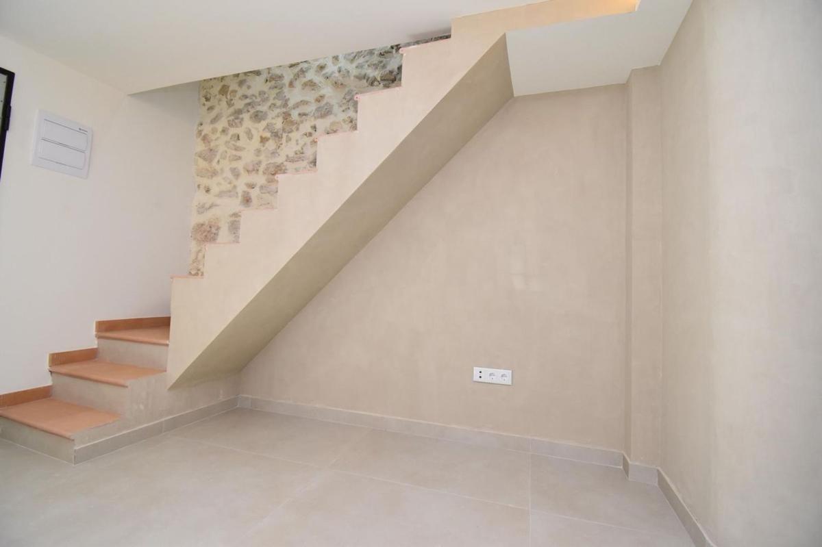 Properties for sale and rent in Spain photo 4