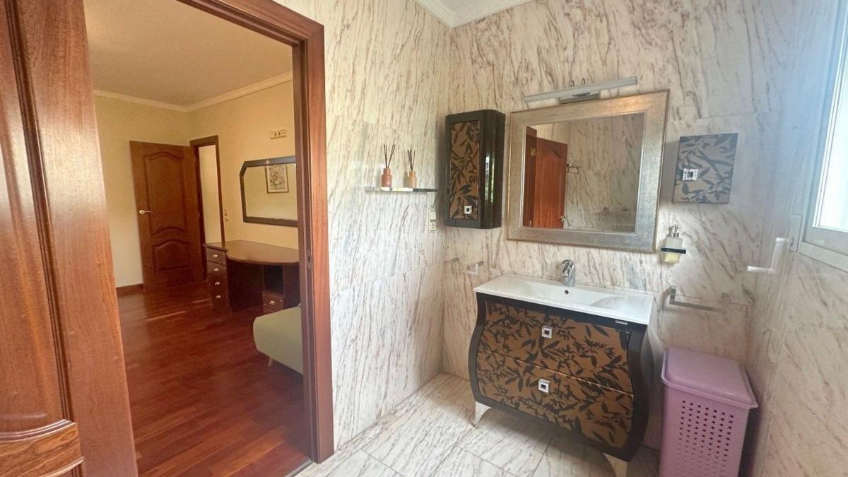 Недвижимость на продажу и в аренду в Испании photo 5