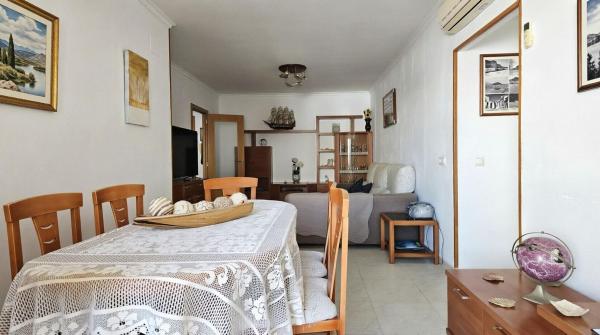 Квартира на продажу на  Piso en Centro Urbano, Denia, Дения photo 4