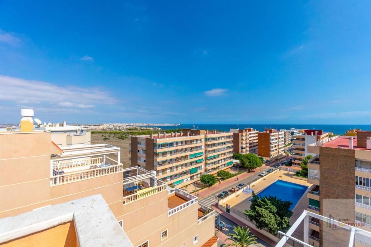 Sprzedaż mieszkania w Piso en Calle Arrecife s/n, Punta Prima, Torrevieja, Torrevieja
photo 3