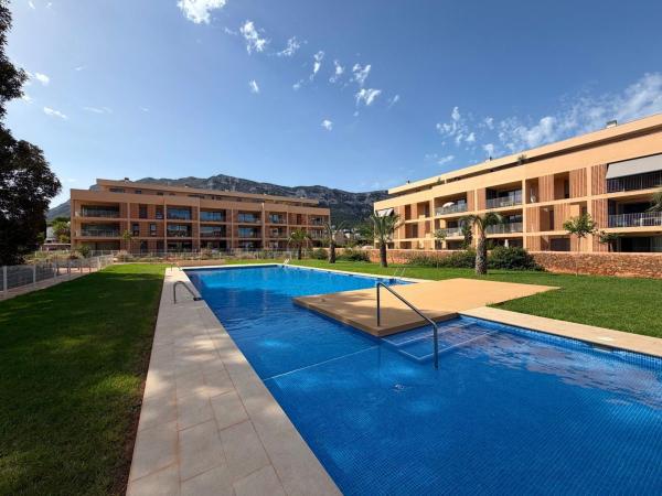 Piso en venta en Piso en El Montgó, Denia, Denia thumbnail 2