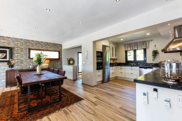 Independent chalet for sale in Casa o chalet en Pinar de Advocat-Cometa, Moraira, Moraira
 photo 4