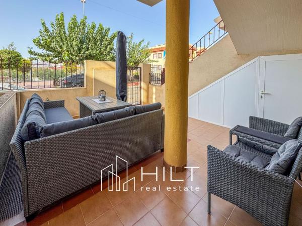 Chalet adosado en Desamparados-Hurchillo-Torremendo, Orihuela thumbnail 1