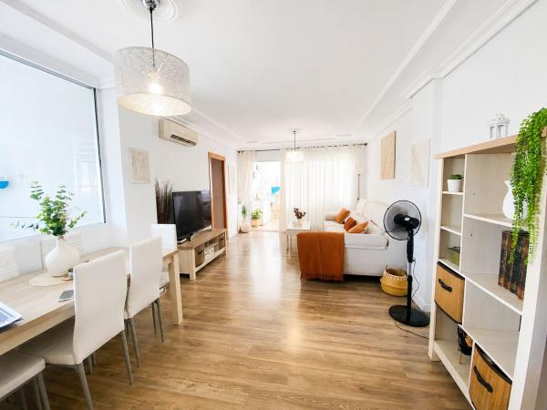 Sale of flat in Piso en Calle de Dénia, Playa de Poniente, Benidorm, Benidorm
thumbnail 2
