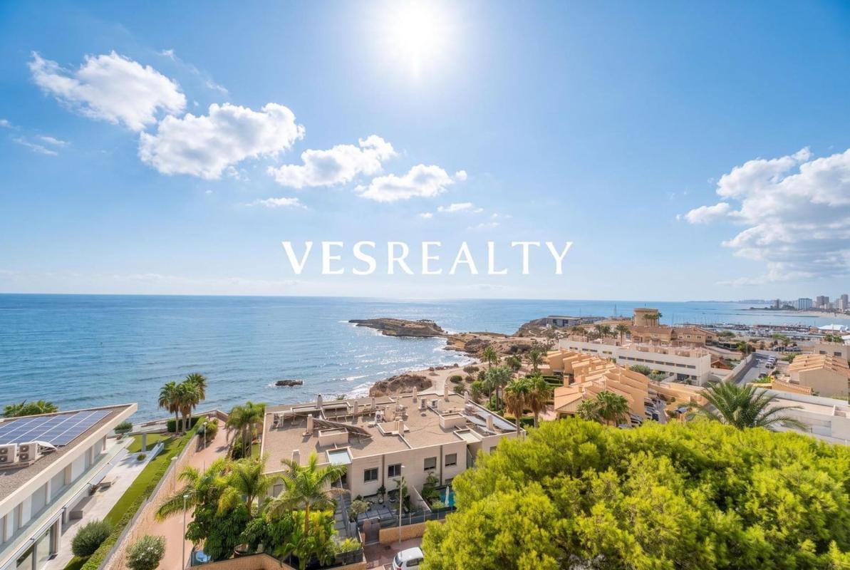 Продажа квартиры на Piso en Pueblo Español - Coveta Fumá, El Campello, Эль Кампельо
photo 1