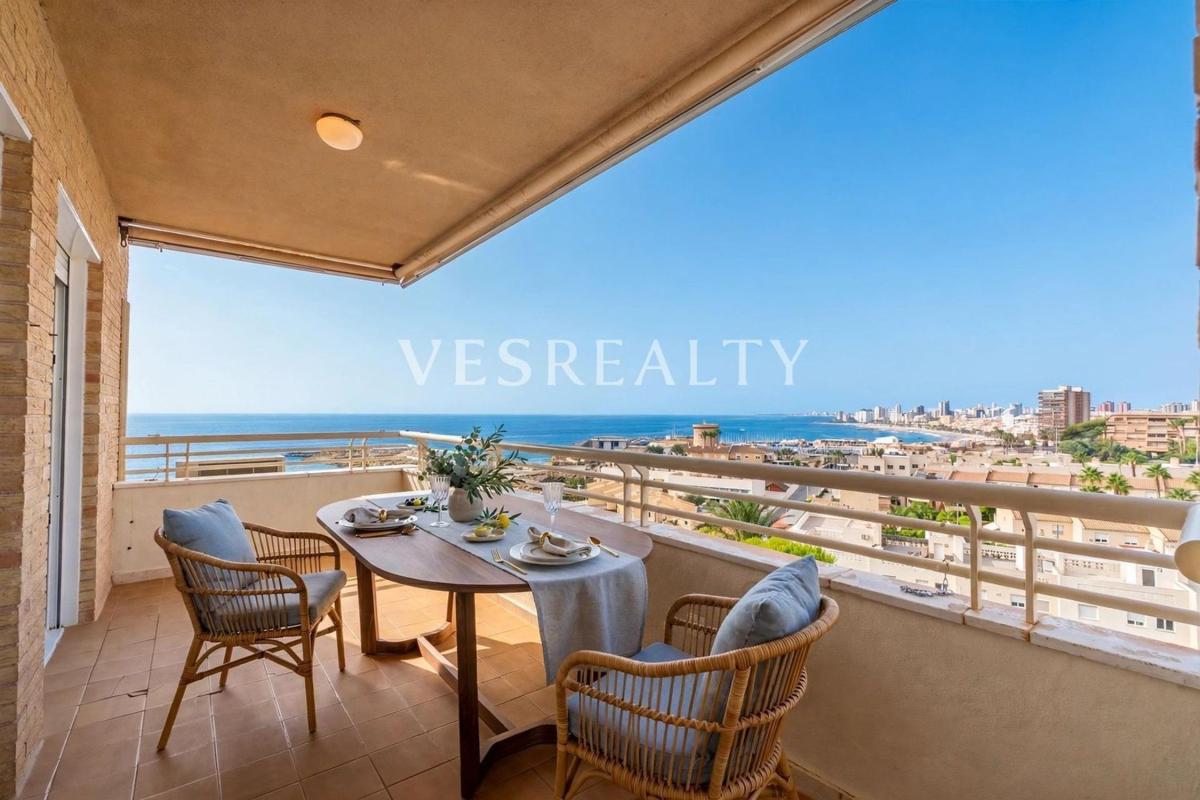 Продажа квартиры на Piso en Pueblo Español - Coveta Fumá, El Campello, Эль Кампельо
photo 2