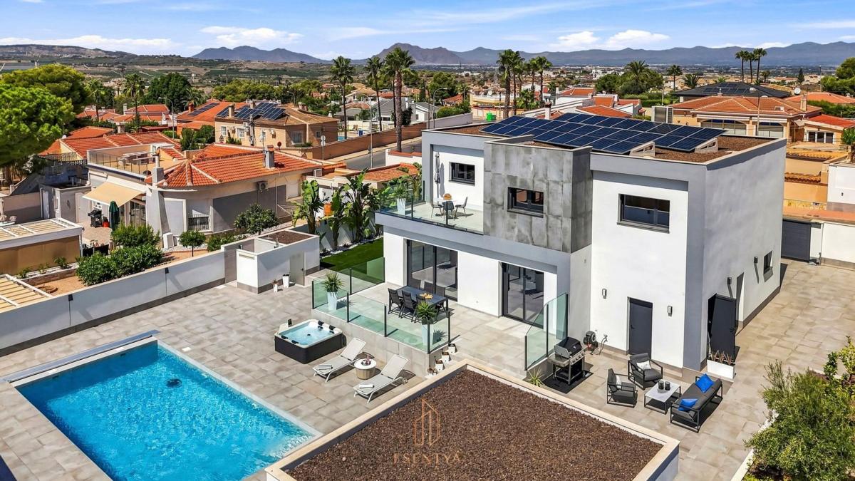 Properties for sale and rent in Spain photo 2