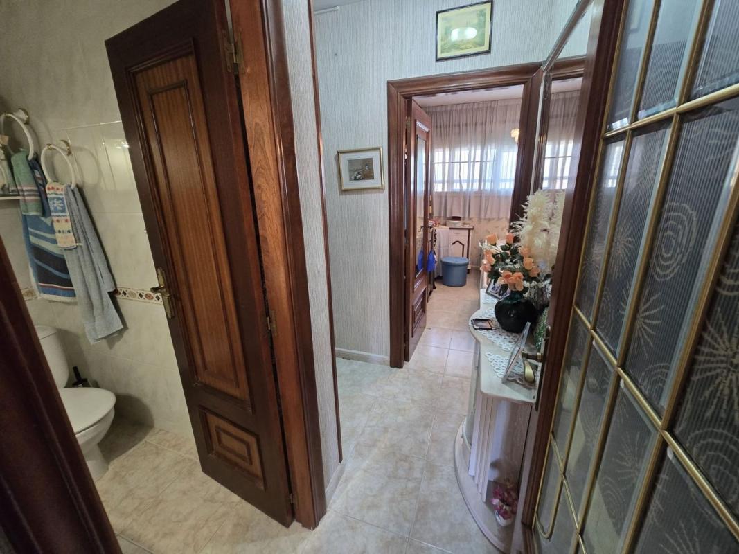 Sale of apartment in Piso en Calle Mirador, Pueblo Levante, Benidorm, Benidorm
photo 5