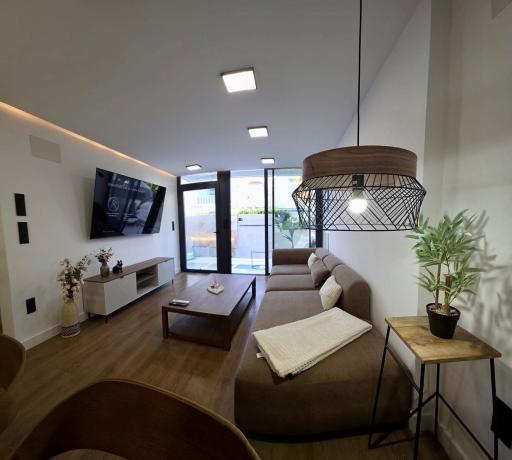 Chalet adosado en Nueva Torrevieja, Torrevieja thumbnail 1