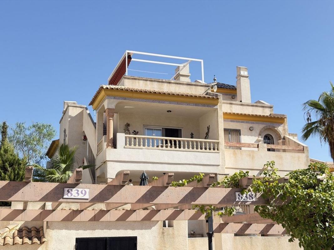 Продажа квартиры на Piso en Playa Flamenca, Orihuela, Ориуэла
photo 1