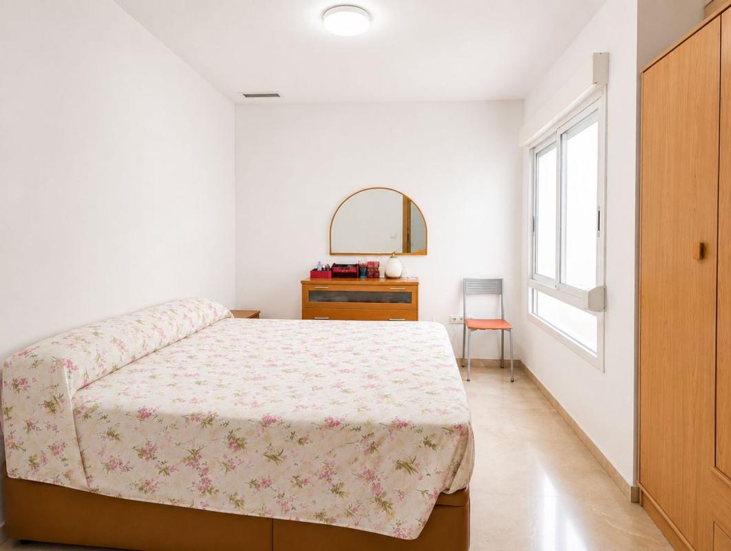Venta de piso en Piso en Calle Concepción Arenal, Pont Nou-Corazón de Jesús, Elche / Elx, Elche / Elx
 photo 4