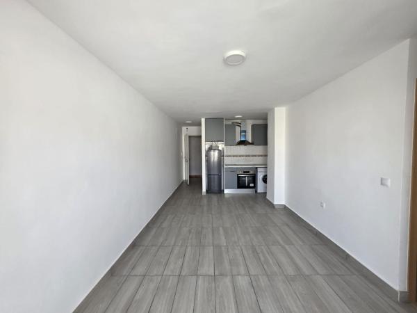 Apartment for sale in  Piso en Avenida Habaneras - Curva de Palangre, Torrevieja, Torrevieja photo 4