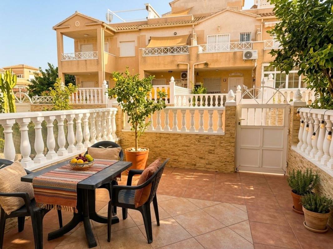 Properties for sale and rent in Spain photo 4