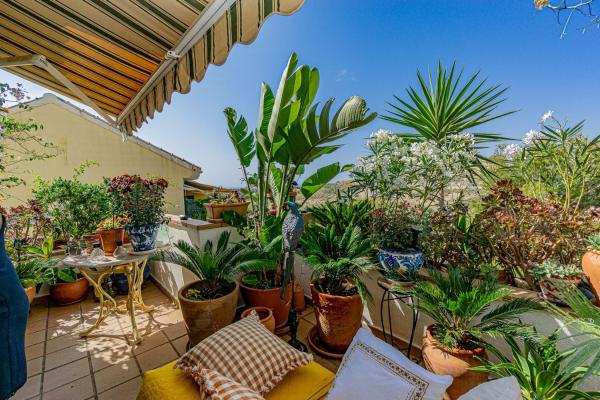 Chalet pareado en Lomas de Campoamor, Orihuela thumbnail 1