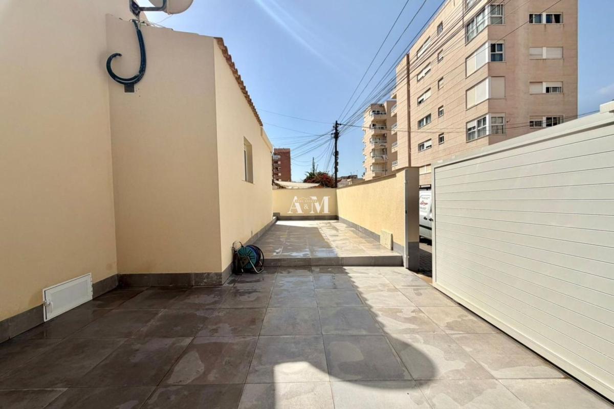 Properties for sale and rent in Spain photo 4
