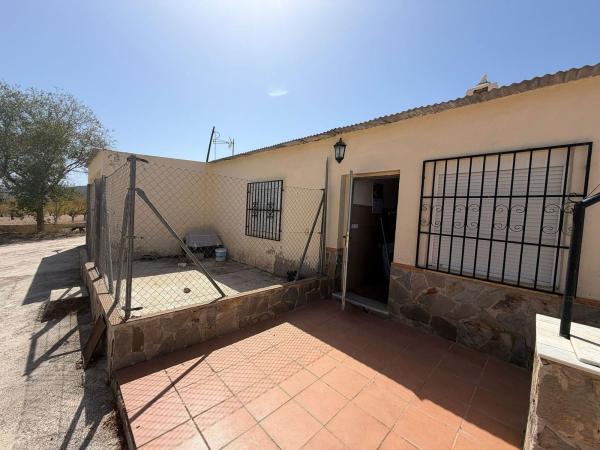 Rustic farm for sale in  Finca rústica en Pinoso , Pinoso photo 3