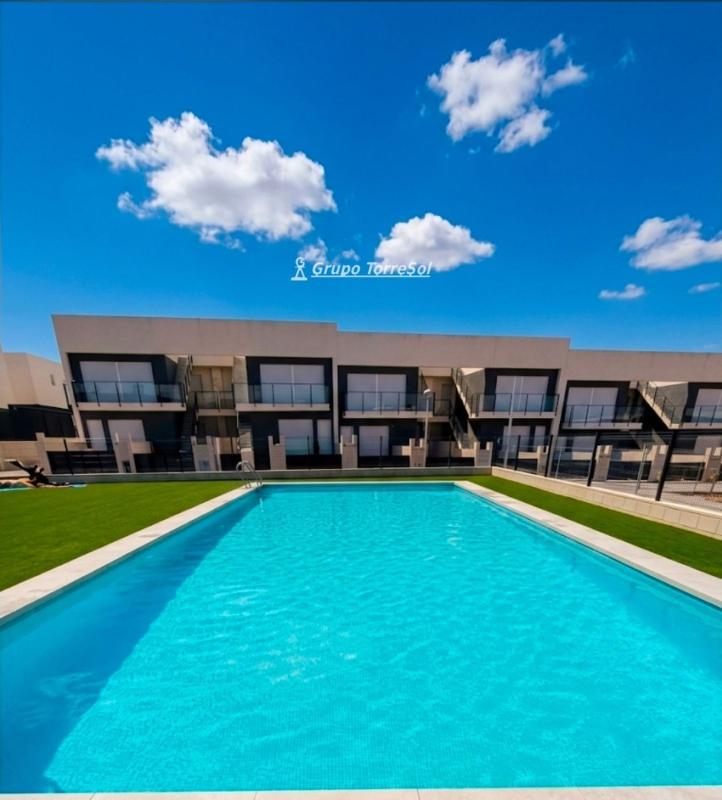 Недвижимость на продажу и в аренду в Испании photo 3